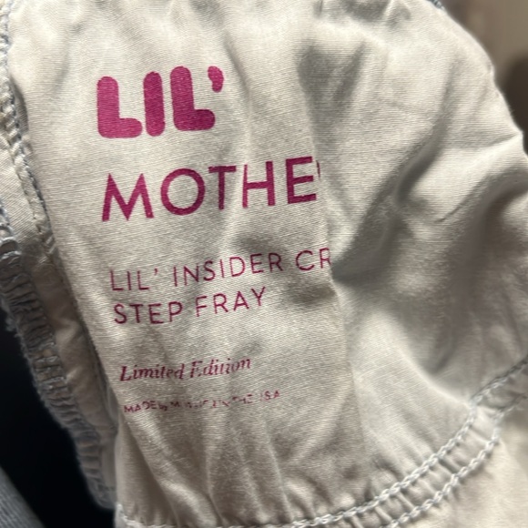 Mother Li’l Mother Li’l Insider Crop Step Fray in Limited Edition wash.  Size 29 - Picture 10 of 11